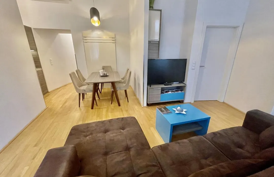 Vienna City Apartment 7-1